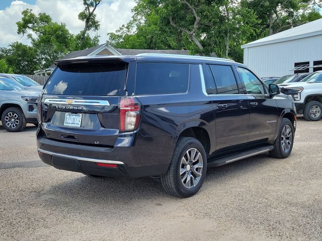 Certified 2023 Chevrolet Suburban LT w/ Luxury Package RWD image 40