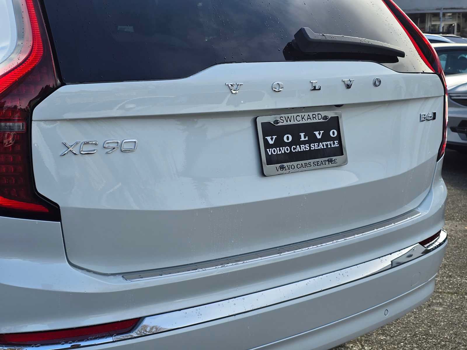 New 2026 Volvo XC90 B6 Plus w/ Protection Package Premier AWD/4WD image 21