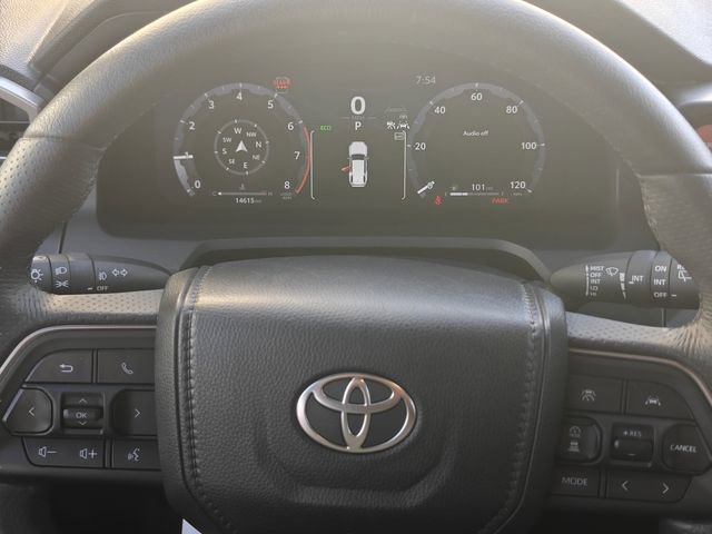 Used 2025 Toyota 4Runner TRD Off-Road Premium w/ Tow Technology Package image 9