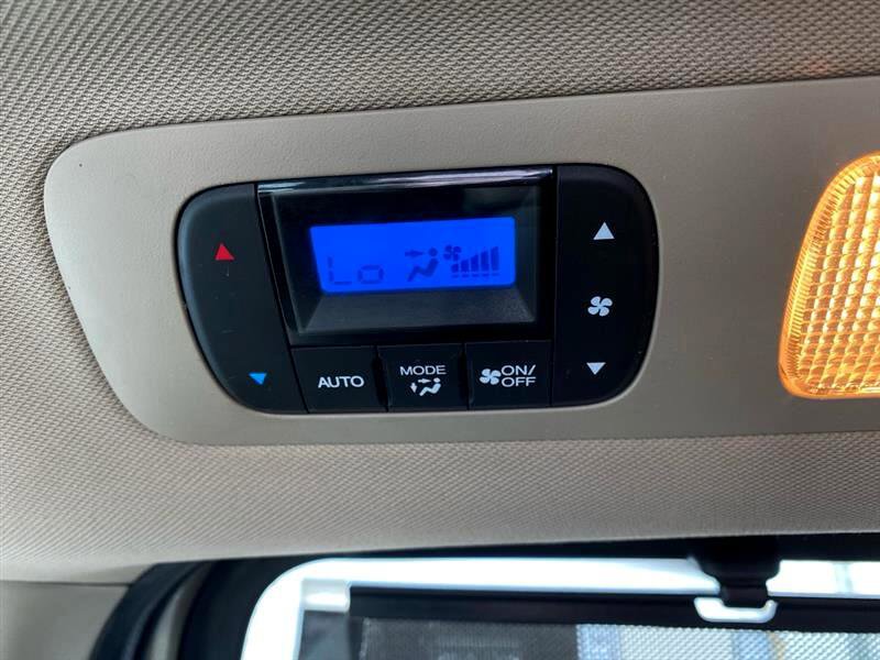 Used 2012 Honda Odyssey Touring image 11