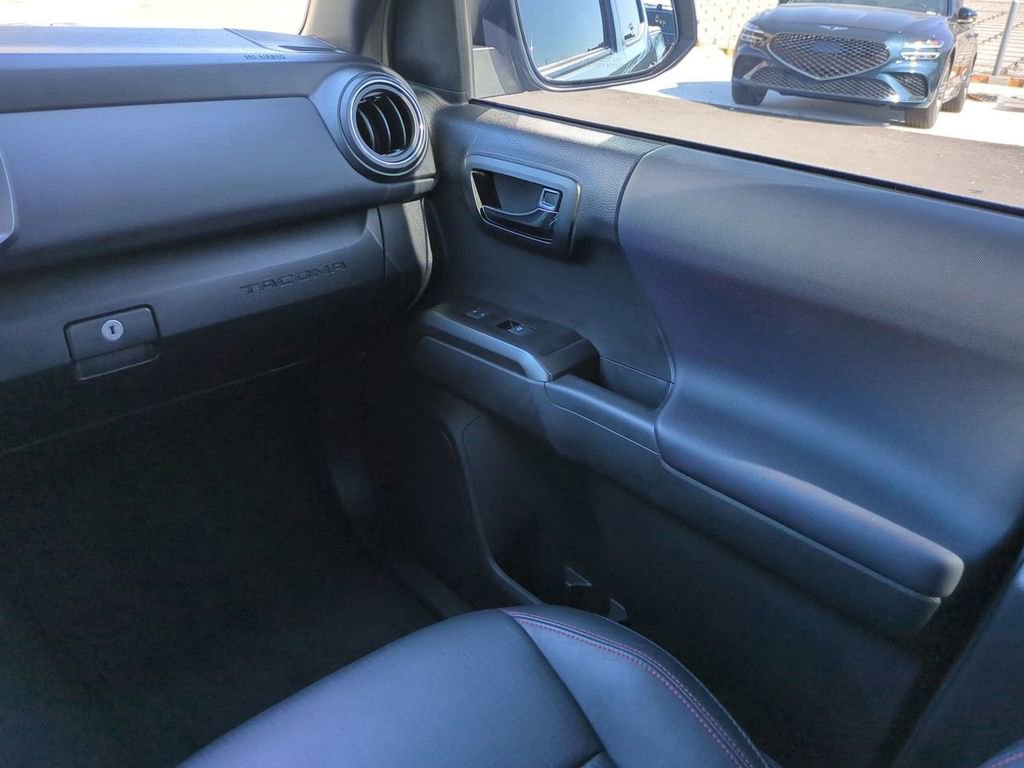 Used 2021 Toyota Tacoma TRD Pro image 16