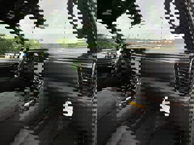 New 2025 GMC Sierra 1500 AT4 w/ AT4 Premium Package image 30