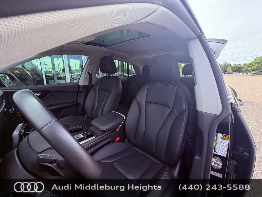 Certified 2023 Audi Q8 Premium w/ Convenience Package AWD/4WD image 13