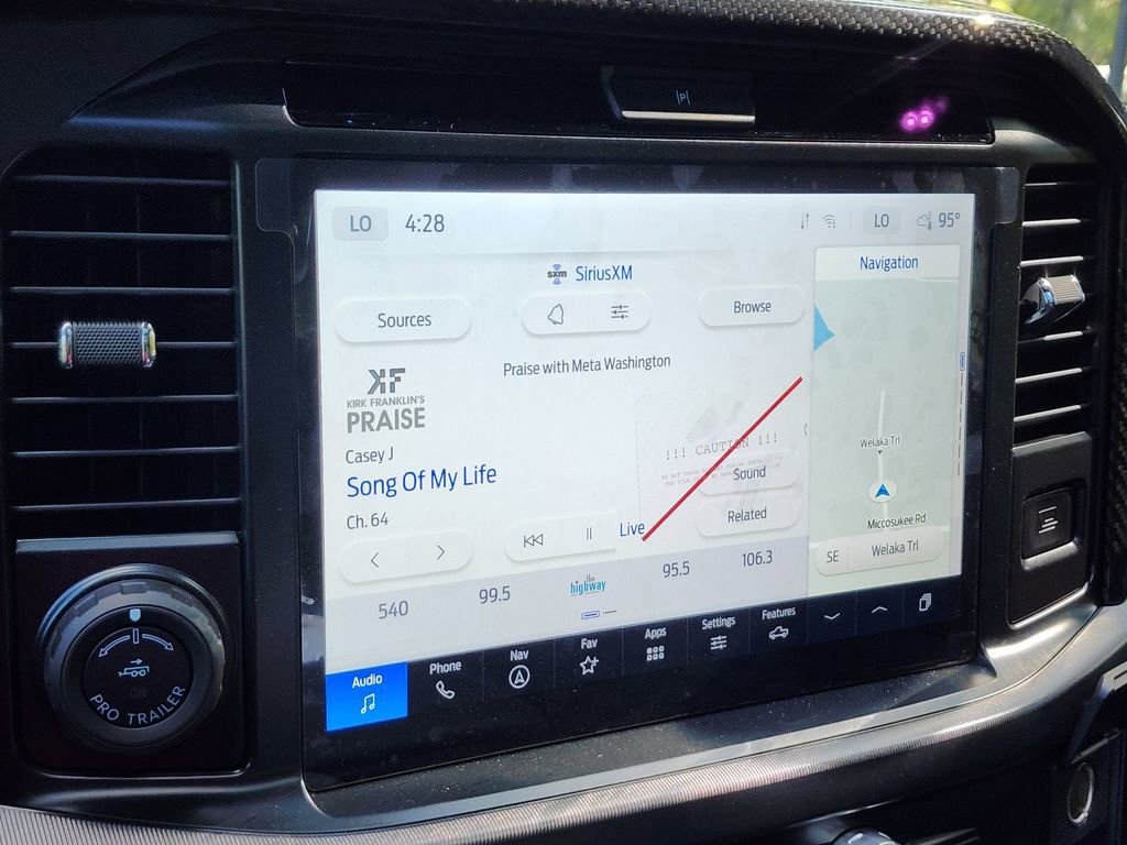 New 2025 Ford F150 Lariat w/ Equipment Group 502A High image 71