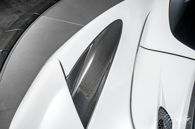 Used 2022 McLaren 720S Spider image 37