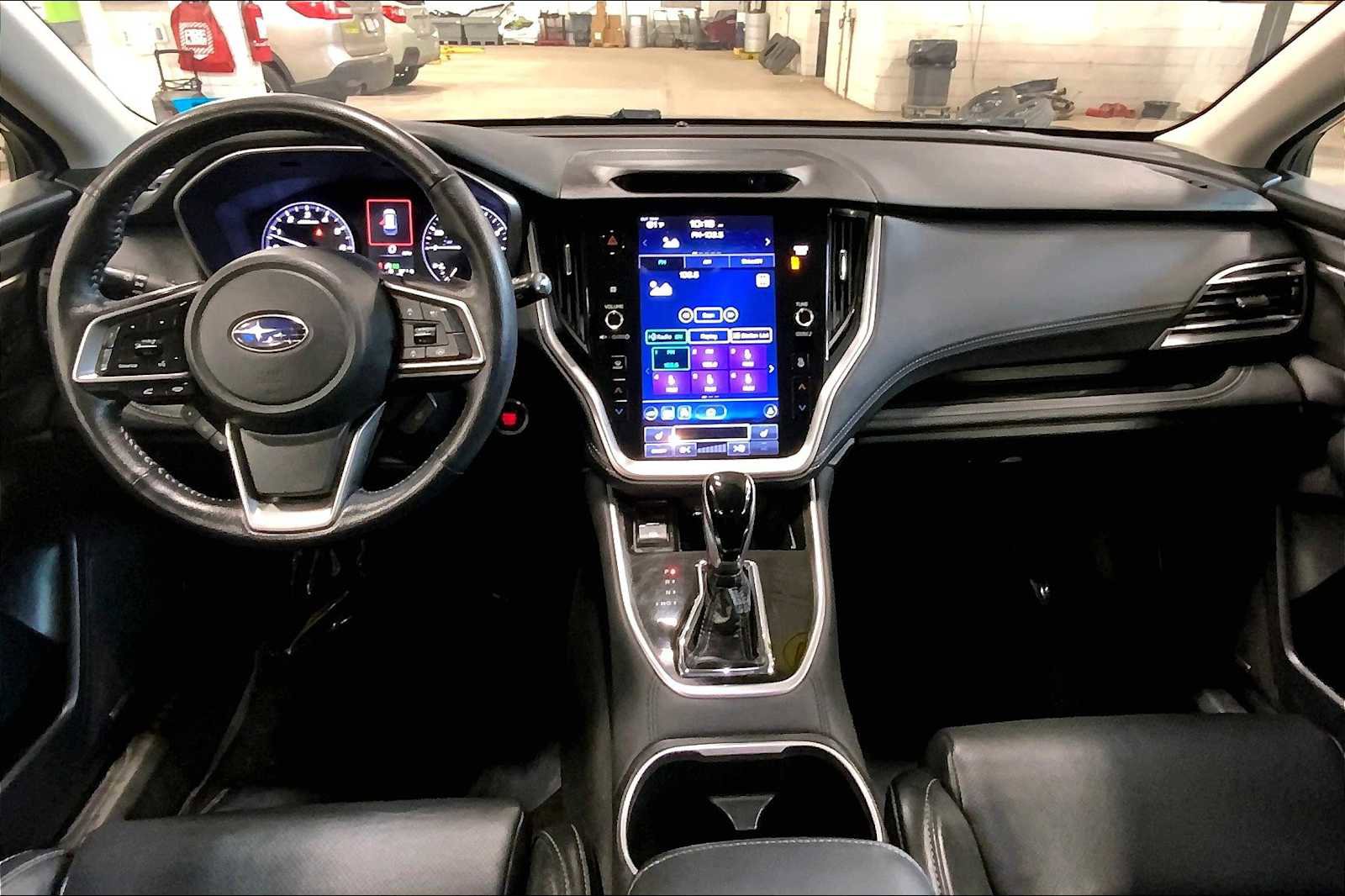 Used 2020 Subaru Outback Limited image 15