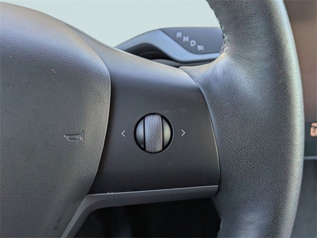 Used 2023 Tesla Model Y Long Range image 27