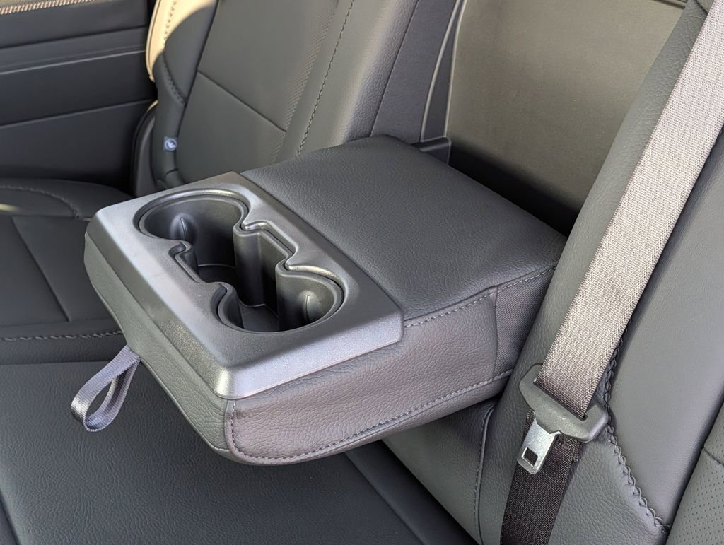 New 2026 GMC Sierra 3500 Denali w/ Denali Reserve Package image 34