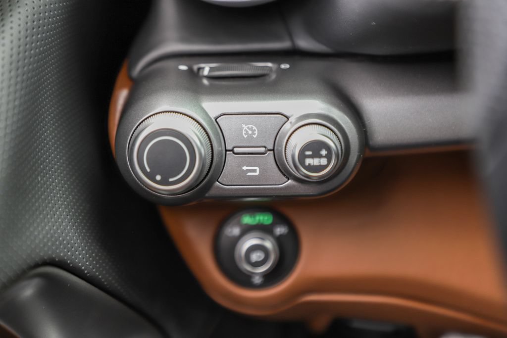 Used 2021 Ferrari 812 GTS RWD image 53