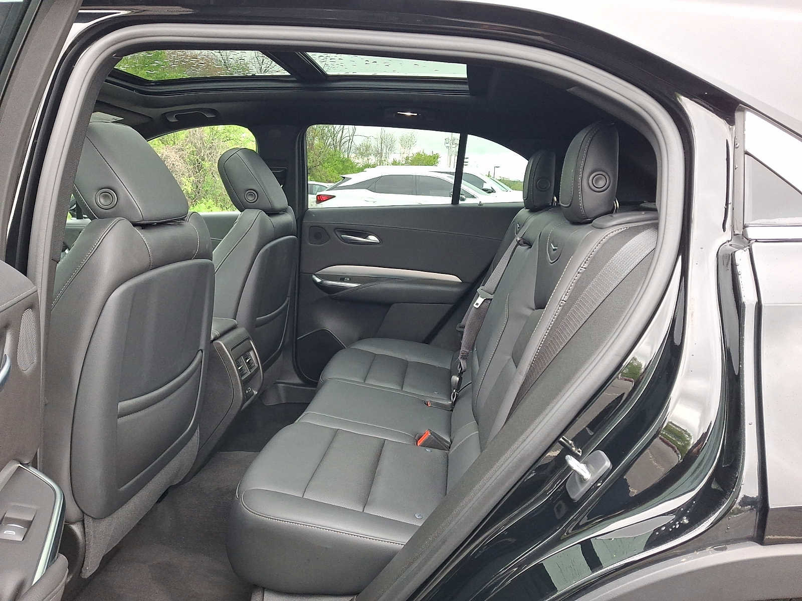 Used 2023 Cadillac XT4 Premium Luxury AWD/4WD image 10