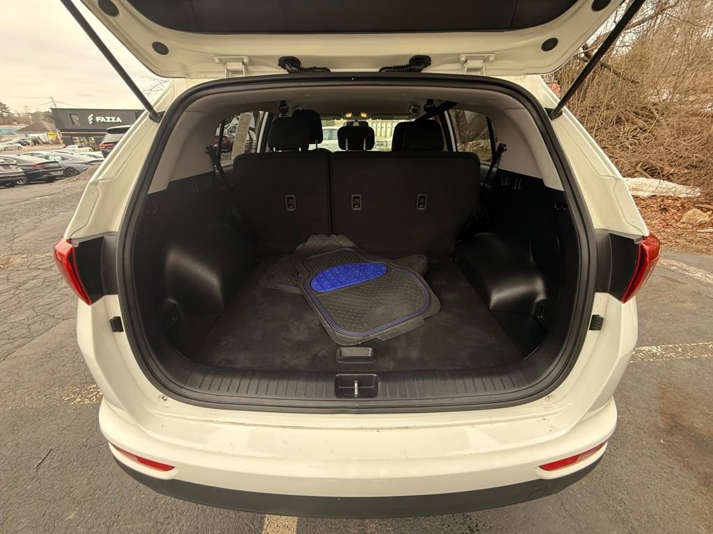 Used 2017 Kia Sportage LX w/ LX Popular Package image 13