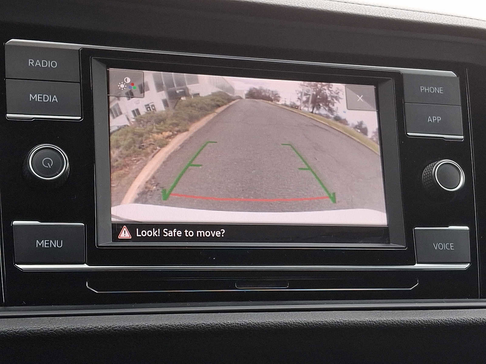 Used 2024 Volkswagen Jetta Sport image 14