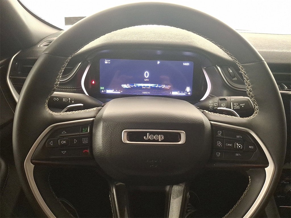 Used 2023 Jeep Grand Cherokee Altitude image 21