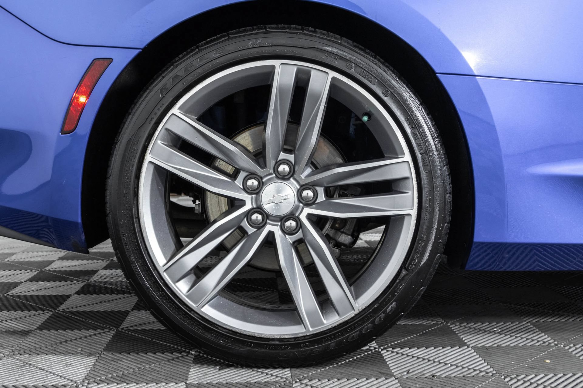 Used 2017 Chevrolet Camaro LT w/ RS Package RWD image 39
