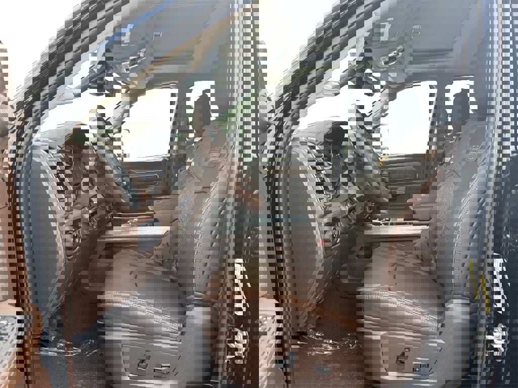 New 2026 RAM 2500 Limited image 9