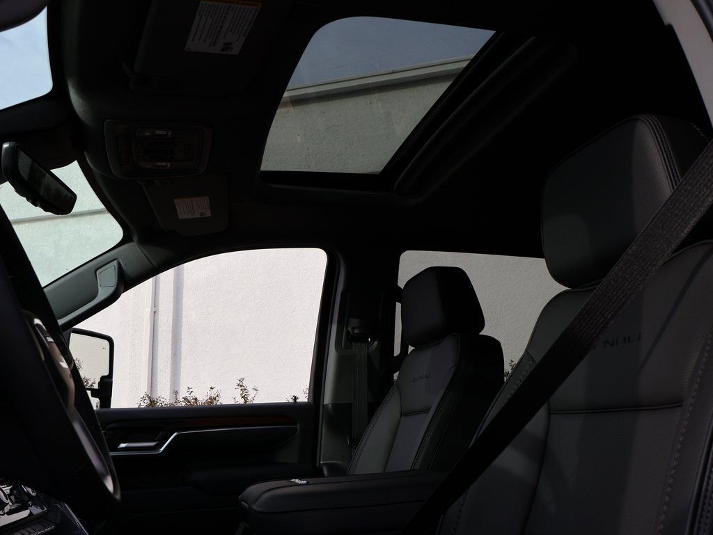 New 2026 GMC Sierra 3500 Denali w/ Denali Reserve Package image 48