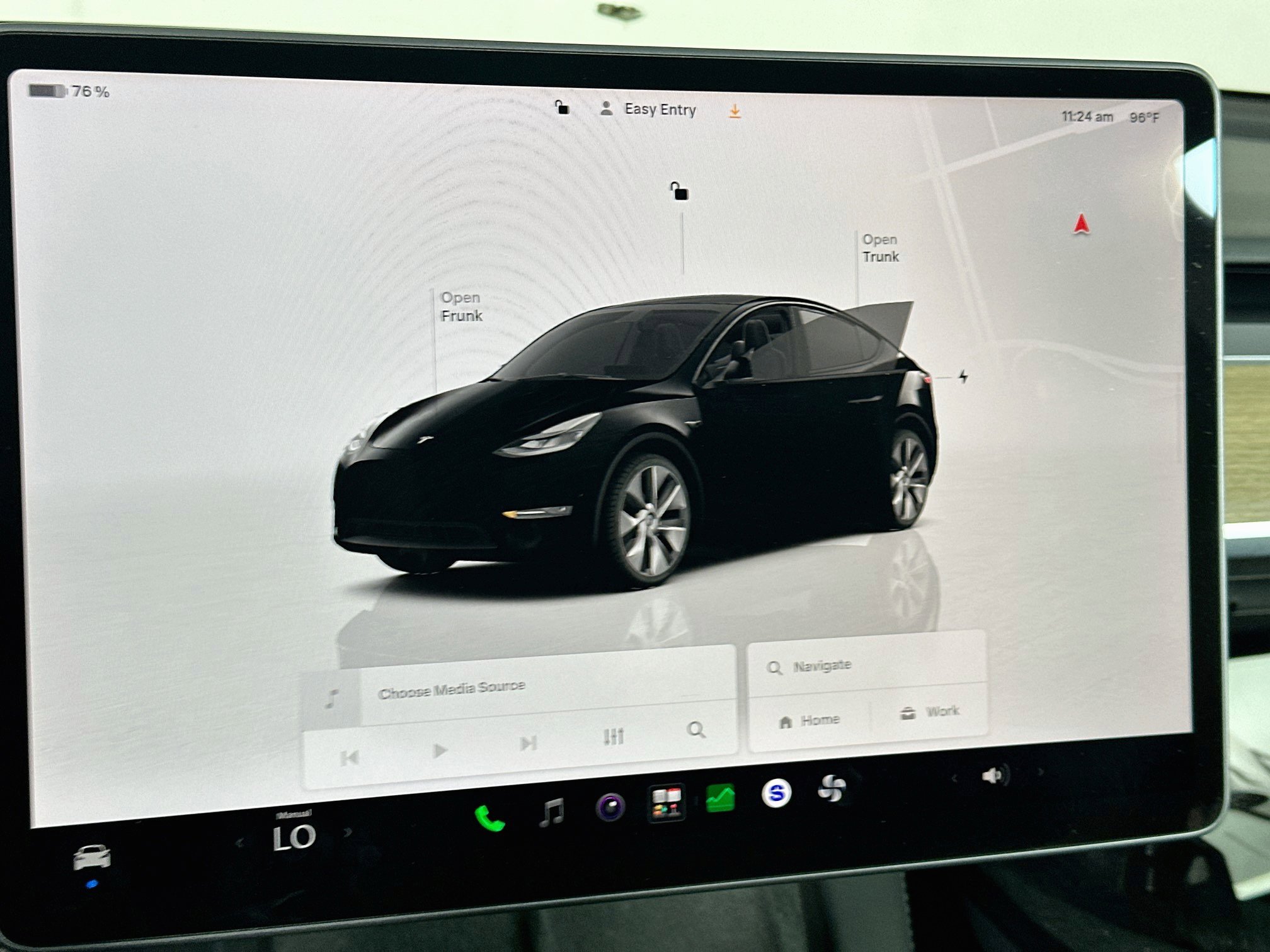 Used 2023 Tesla Model Y Long Range AWD/4WD image 19