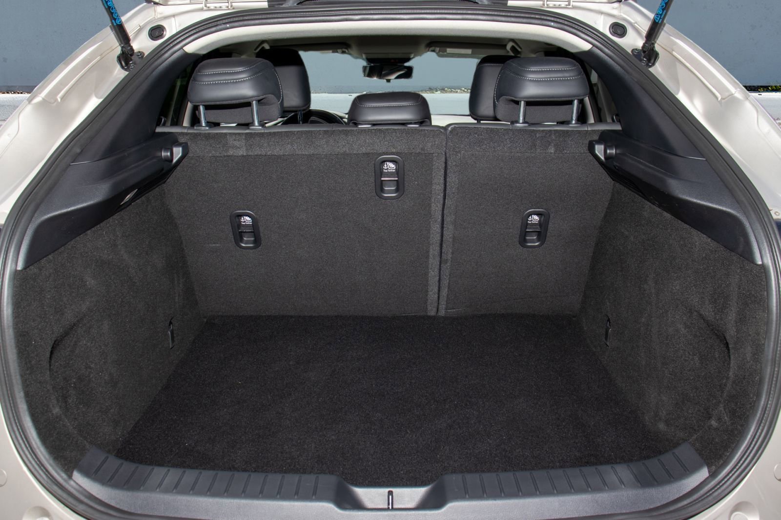 Used 2023 MAZDA CX-30 AWD 2.5 S w/ Select Package image 13