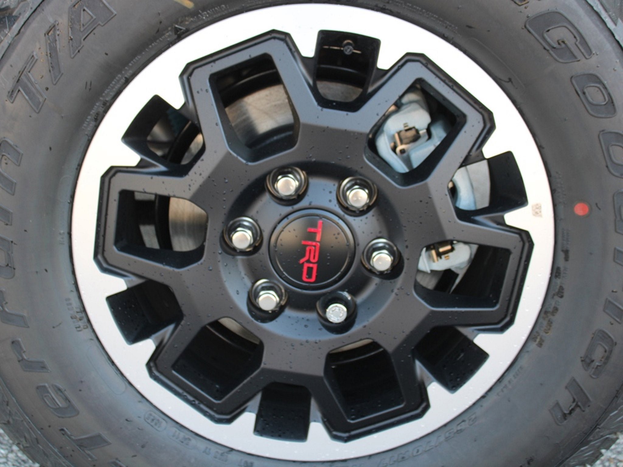 Used 2026 Toyota Tacoma TRD Off-Road AWD/4WD image 8