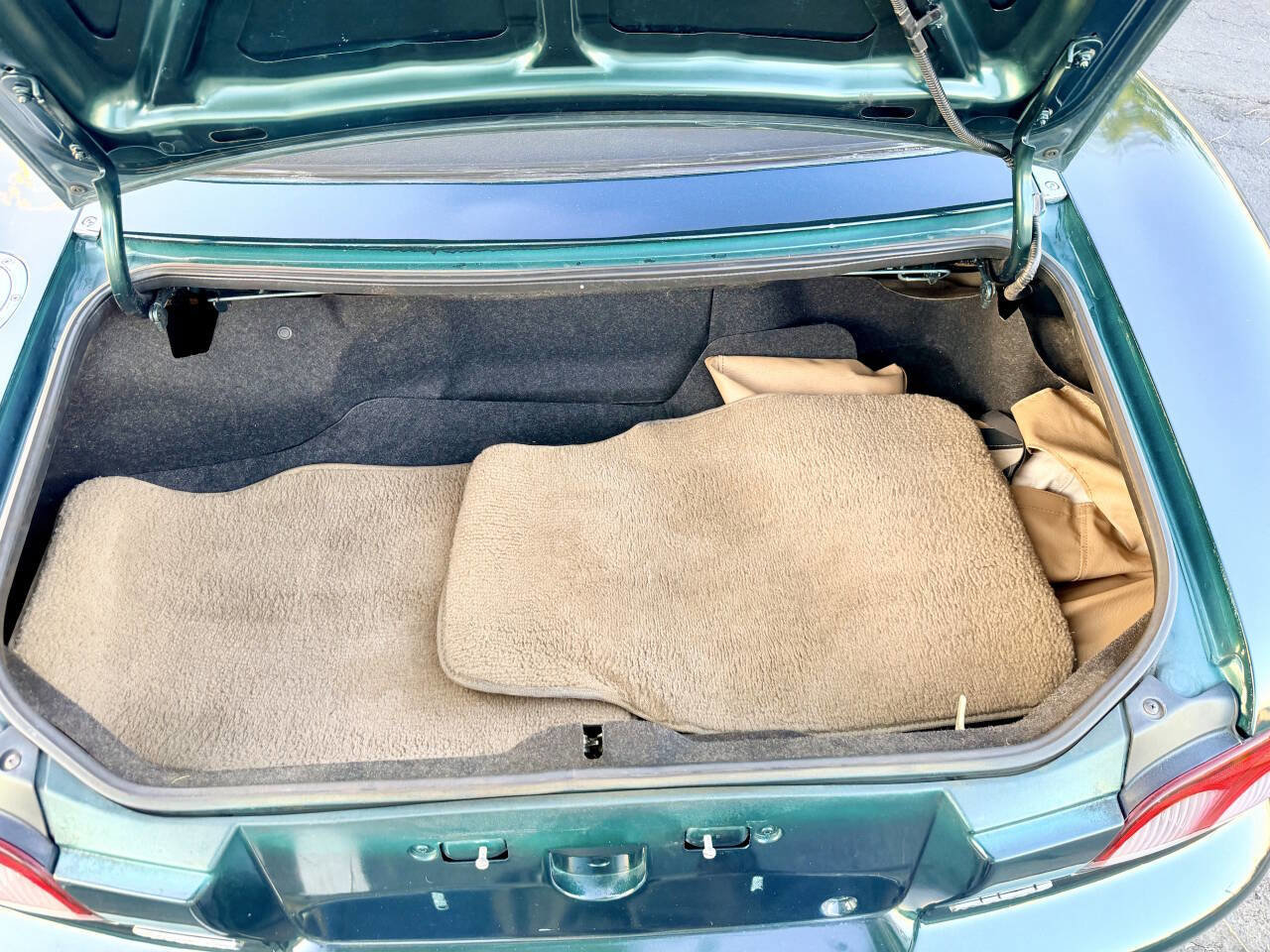 Used 2001 MAZDA MX-5 Miata LS image 27