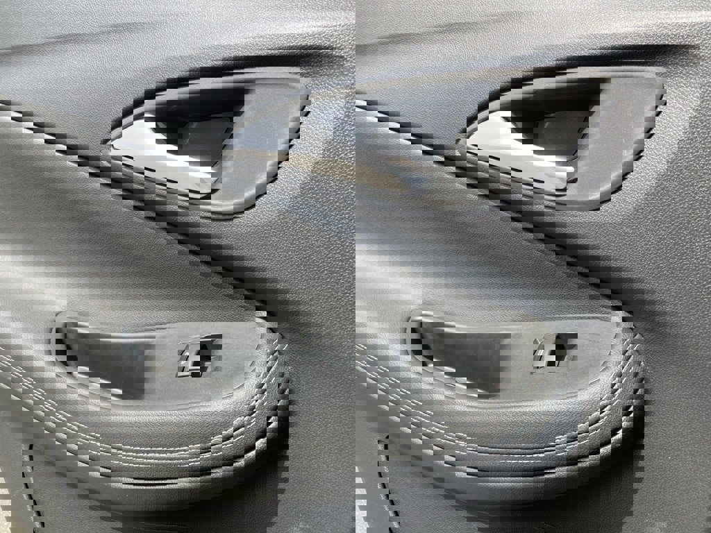 Used 2025 Buick Encore GX Preferred image 10