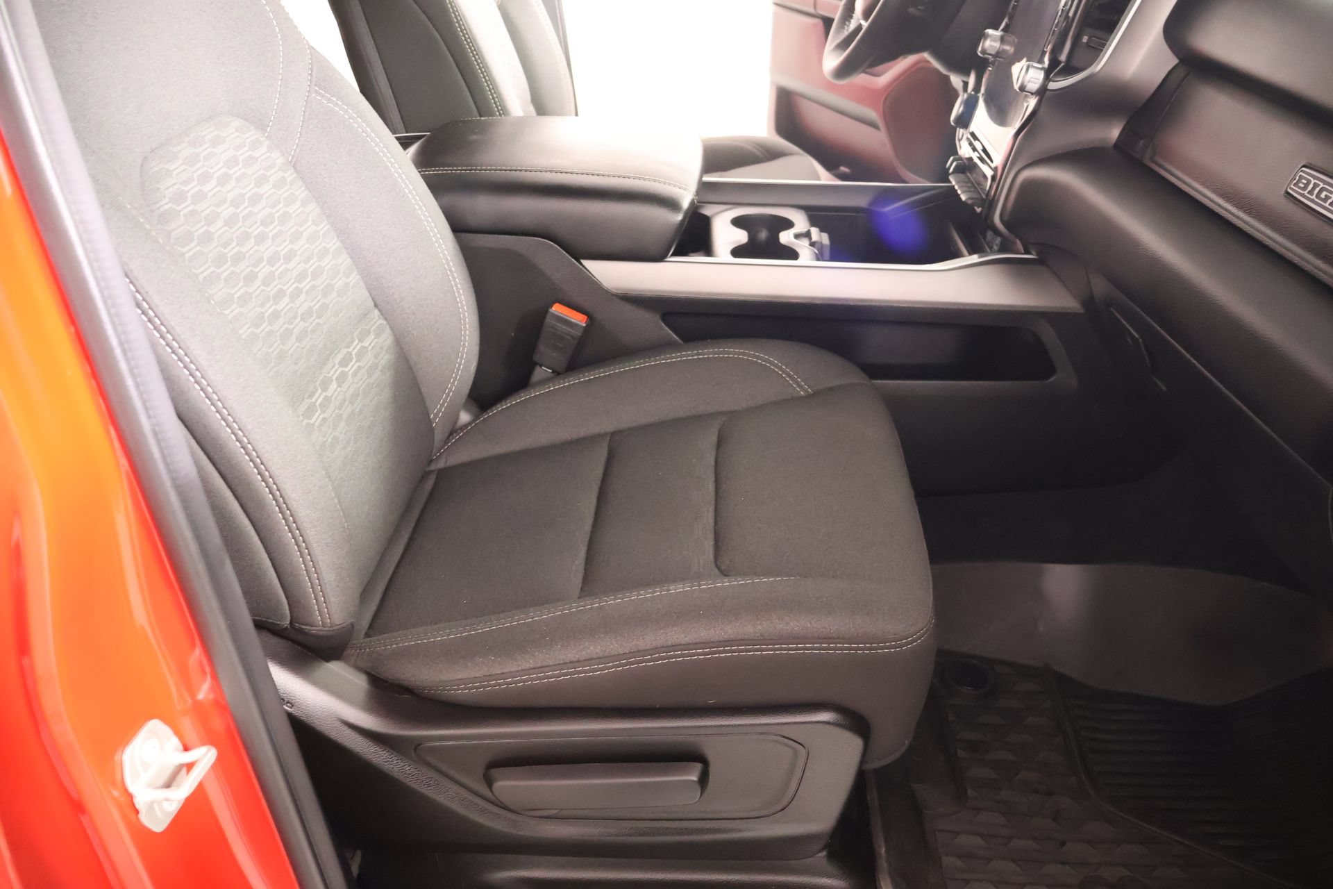 Used 2025 RAM 1500 Big Horn AWD/4WD image 14