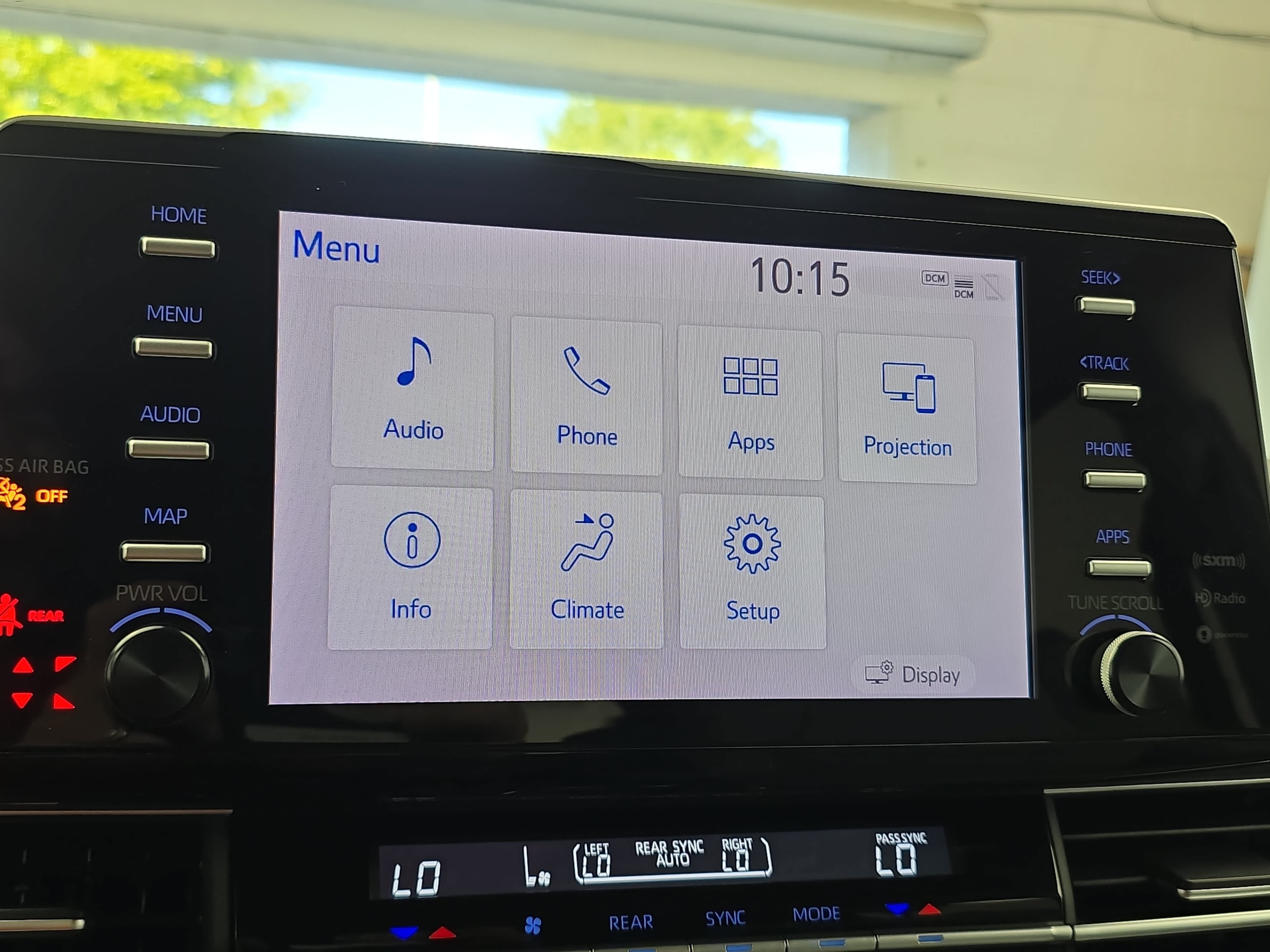 Used 2024 Toyota Sienna XLE FWD image 22