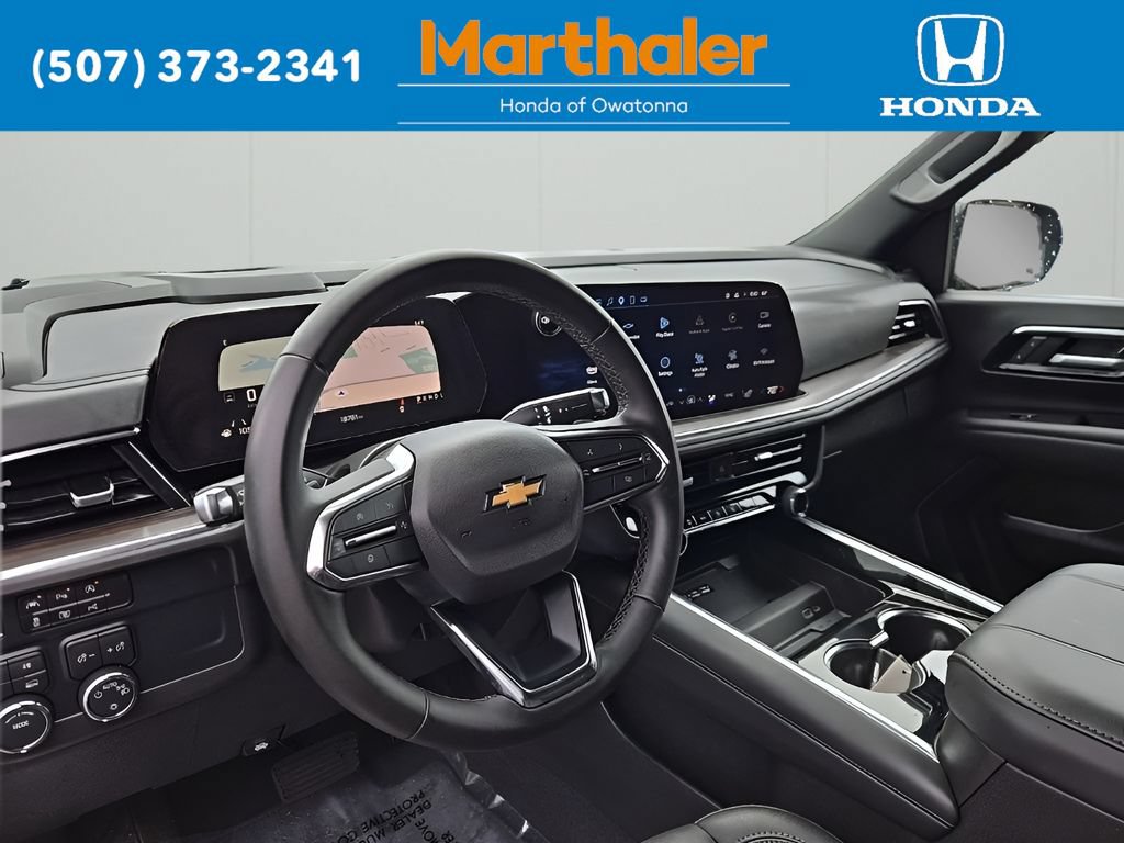 Used 2025 Chevrolet Tahoe LT AWD/4WD image 11
