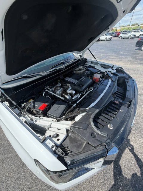 Used 2022 GMC Yukon SLE w/ Gmc Pro Safety Plus Package AWD/4WD image 19