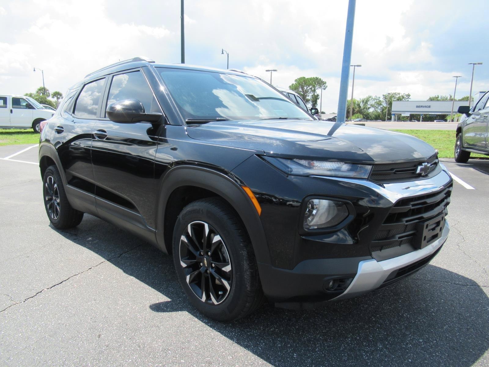 Certified 2022 Chevrolet TrailBlazer LT FWD image 3