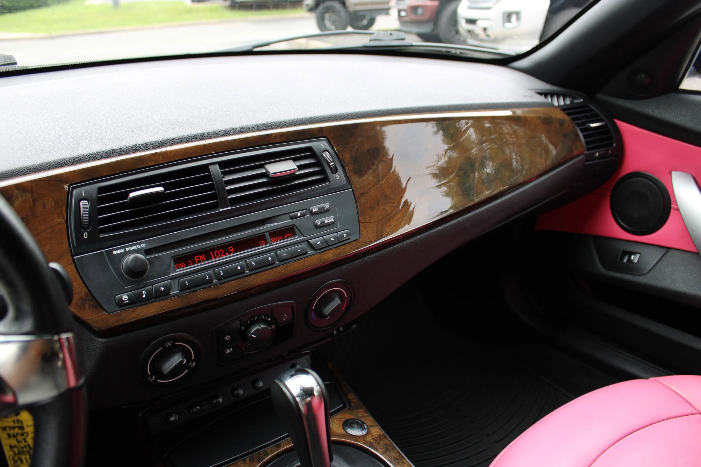 Used 2007 BMW Z4 3.0i image 14