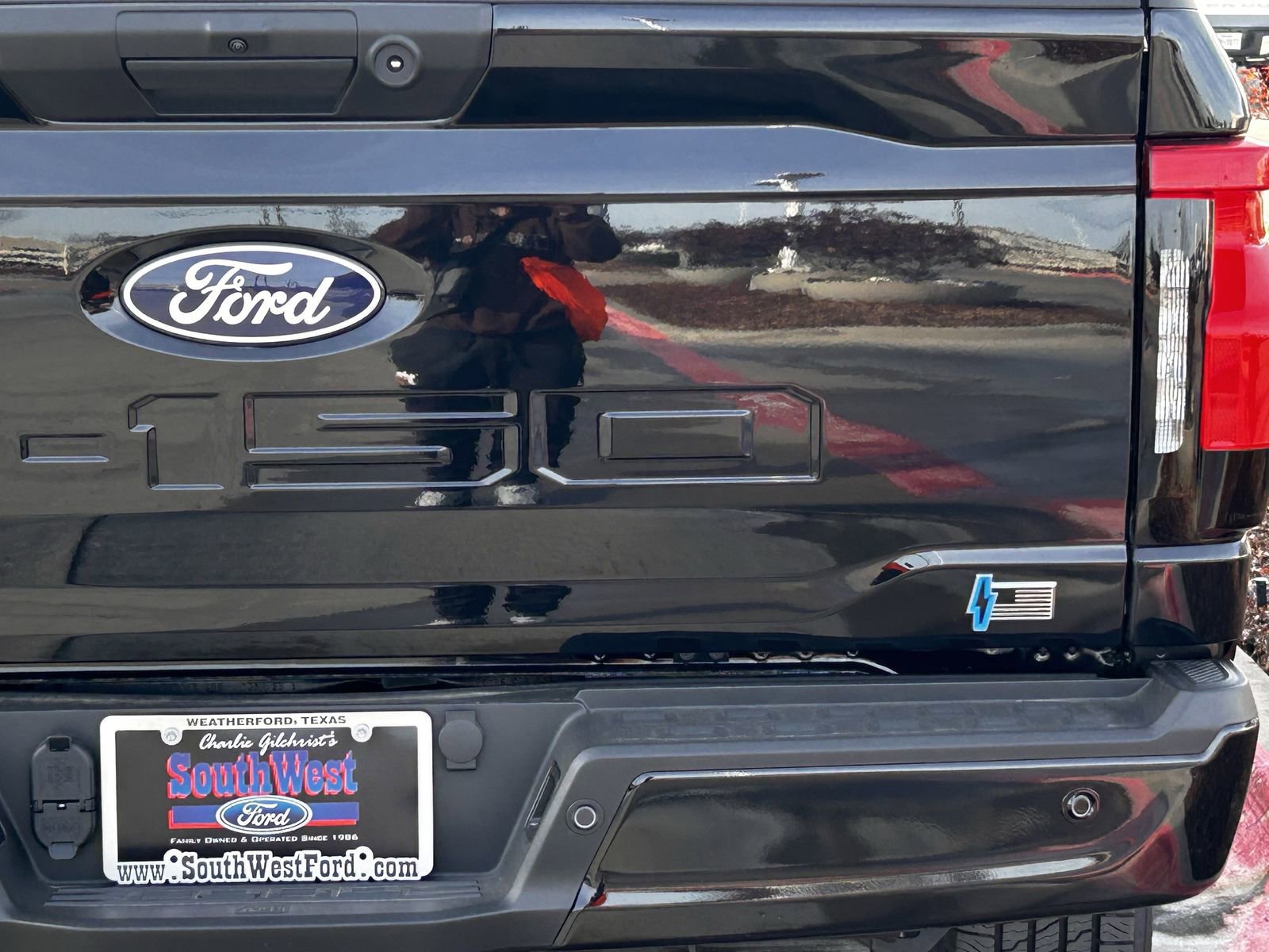 New 2025 Ford F150 Lightning Flash image 6