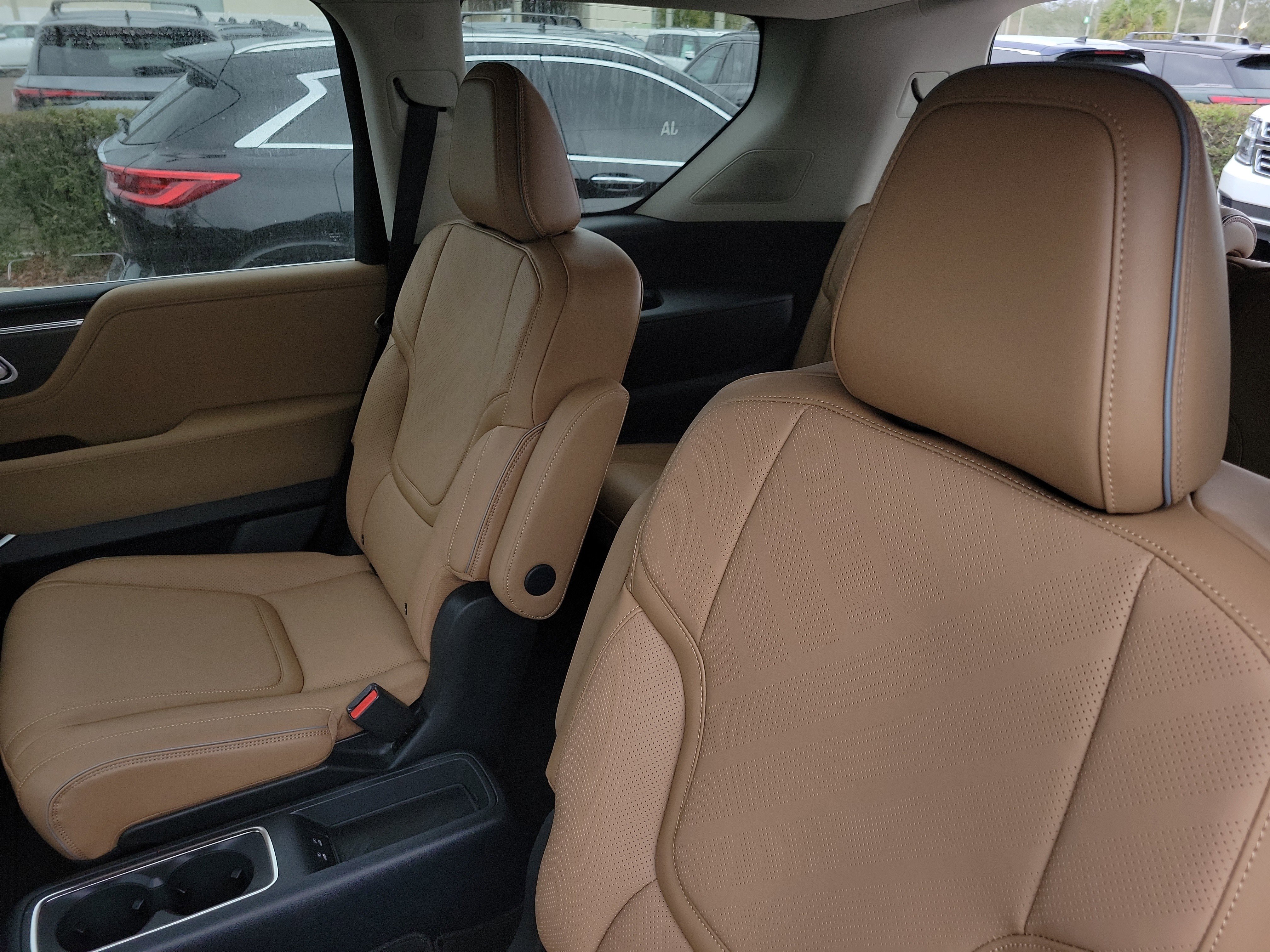 New 2026 INFINITI QX80 Luxe w/ Cargo Package image 24