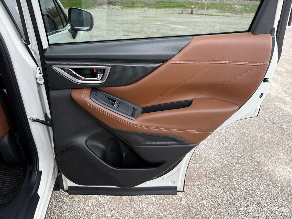 Used 2019 Subaru Forester Touring image 15