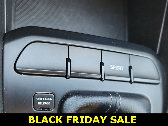 Certified 2020 Kia Rio LX image 17