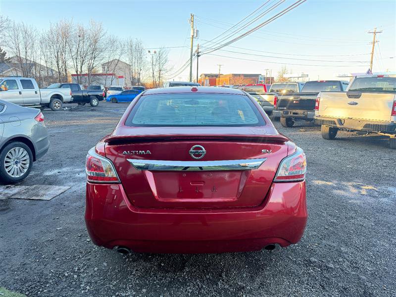 Used 2015 Nissan Altima 2.5 SV FWD image 5