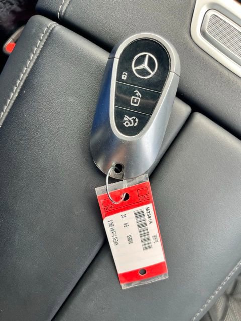 Used 2023 Mercedes-Benz S 580 4MATIC Sedan image 14
