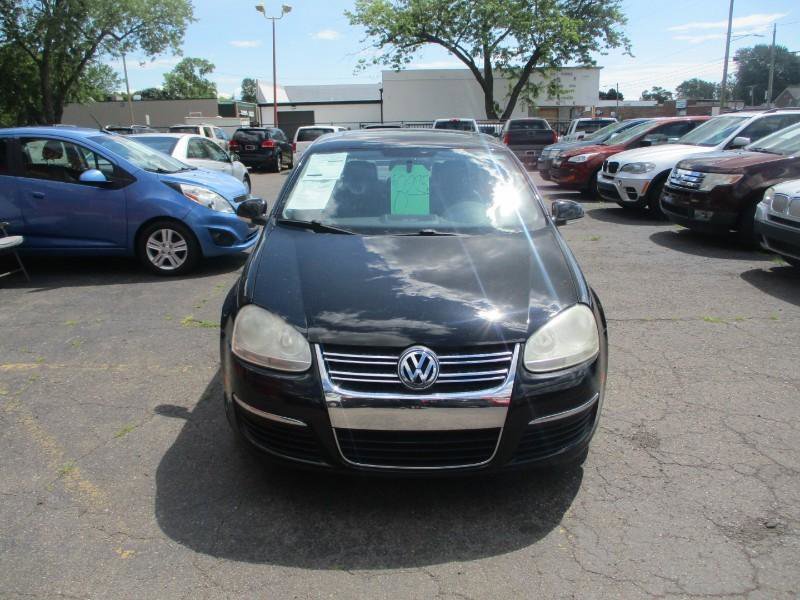 Used 2009 Volkswagen Jetta SE FWD image 3