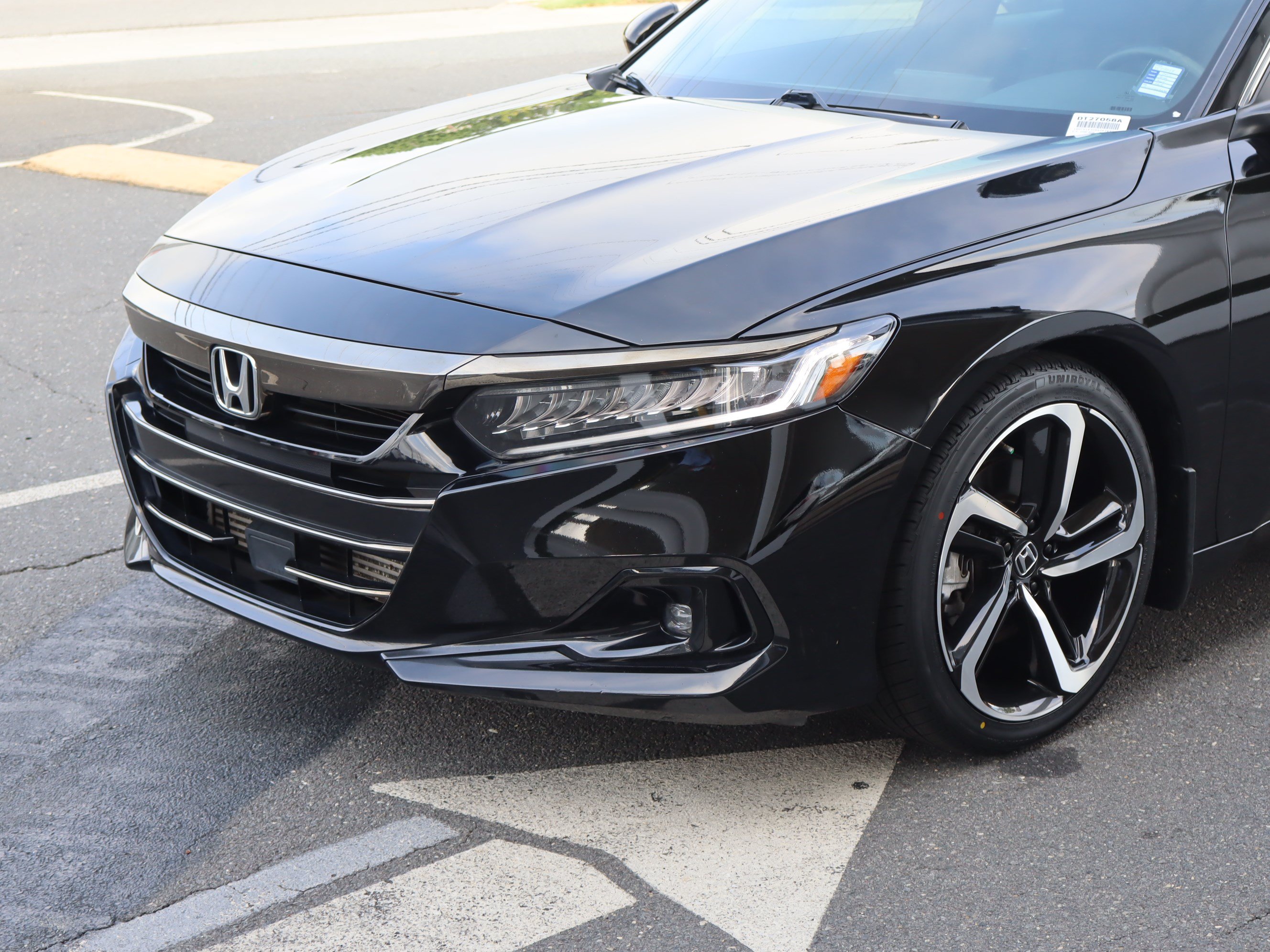 Used 2022 Honda Accord Sport image 6