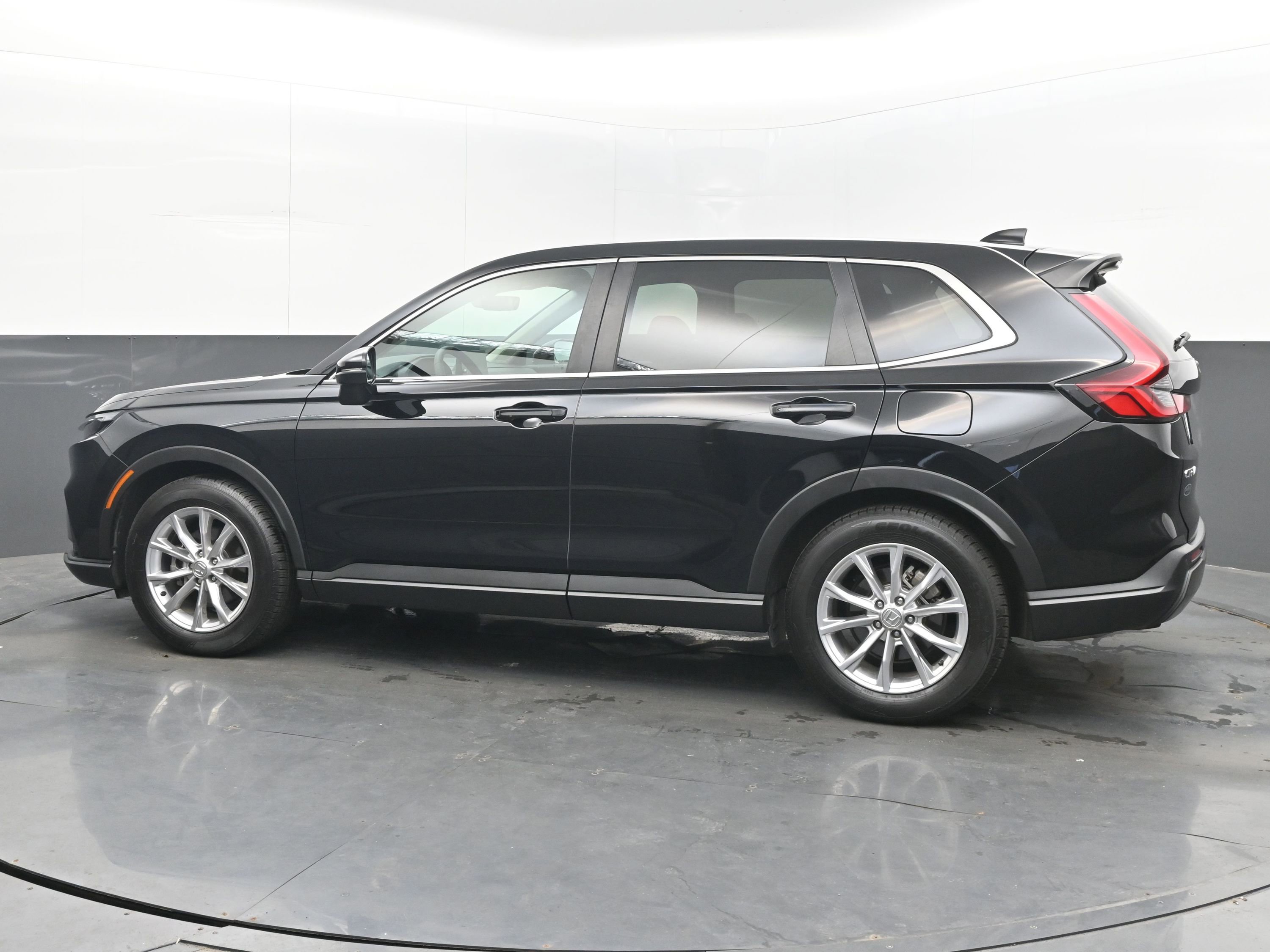 Used 2024 Honda CR-V EX-L image 7