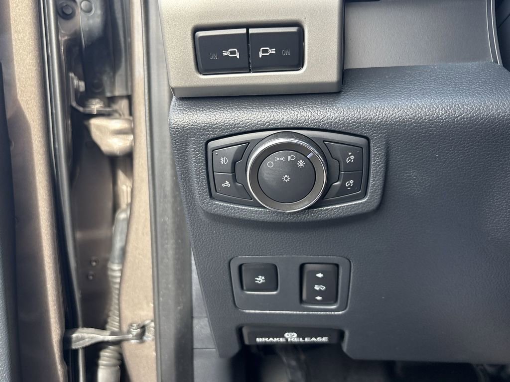 Used 2022 Ford F350 Lariat w/ Lariat Ultimate Package image 18