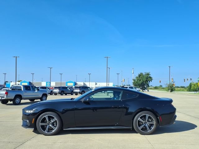 Used 2024 Ford Mustang Premium RWD image 2