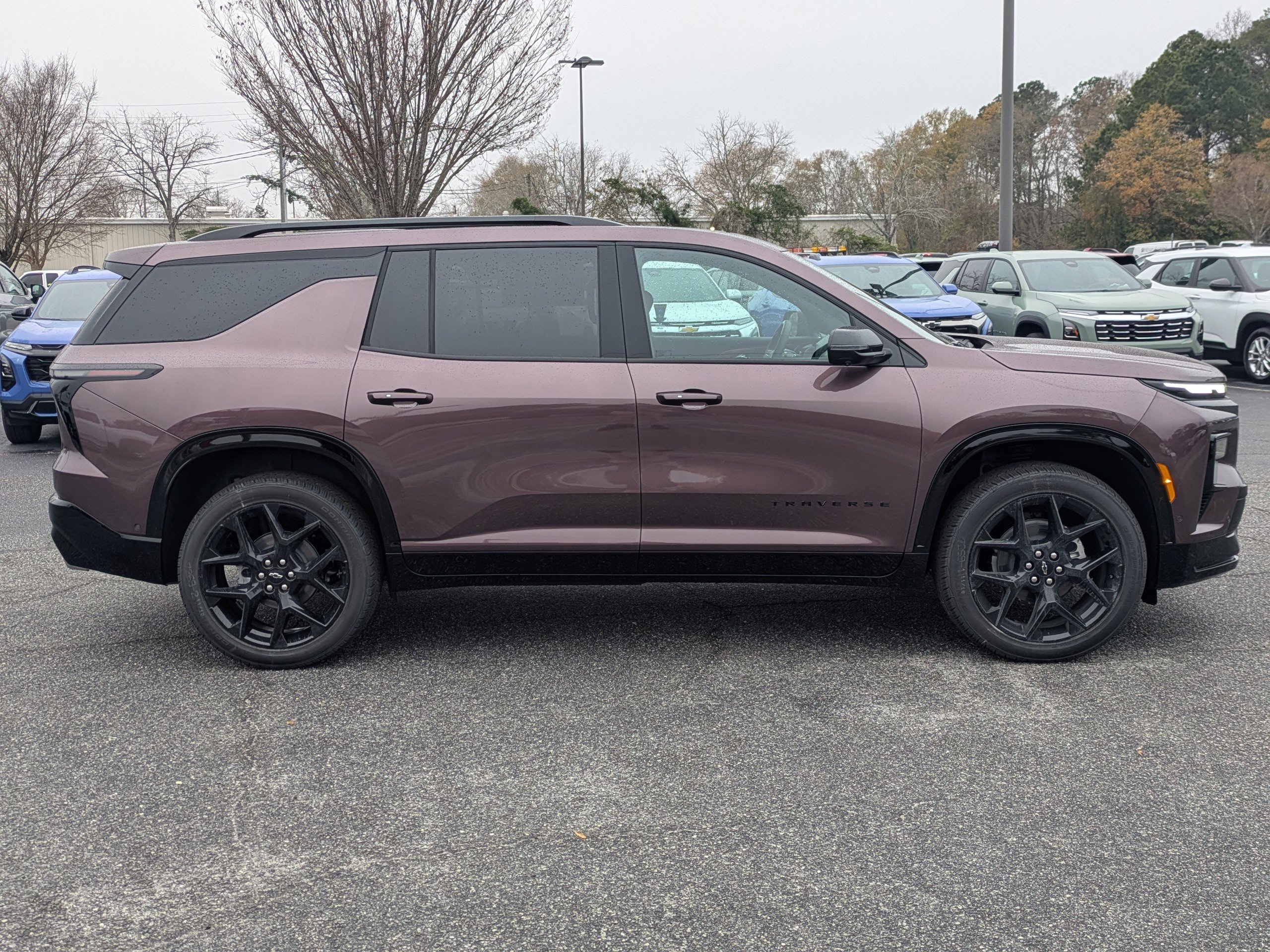New 2026 Chevrolet Traverse RS image 3