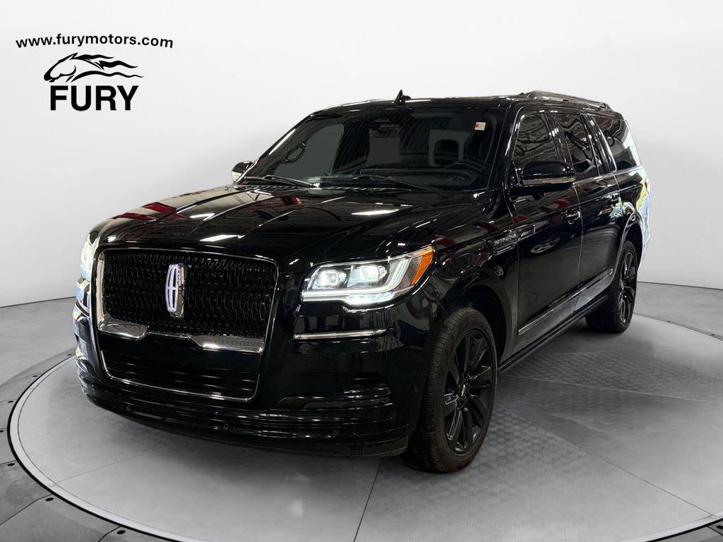 Used 2024 Lincoln Navigator L Reserve w/ Equipment Group 201A AWD/4WD image 7