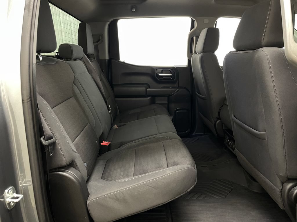 Certified 2021 Chevrolet Silverado 1500 LT AWD/4WD image 39