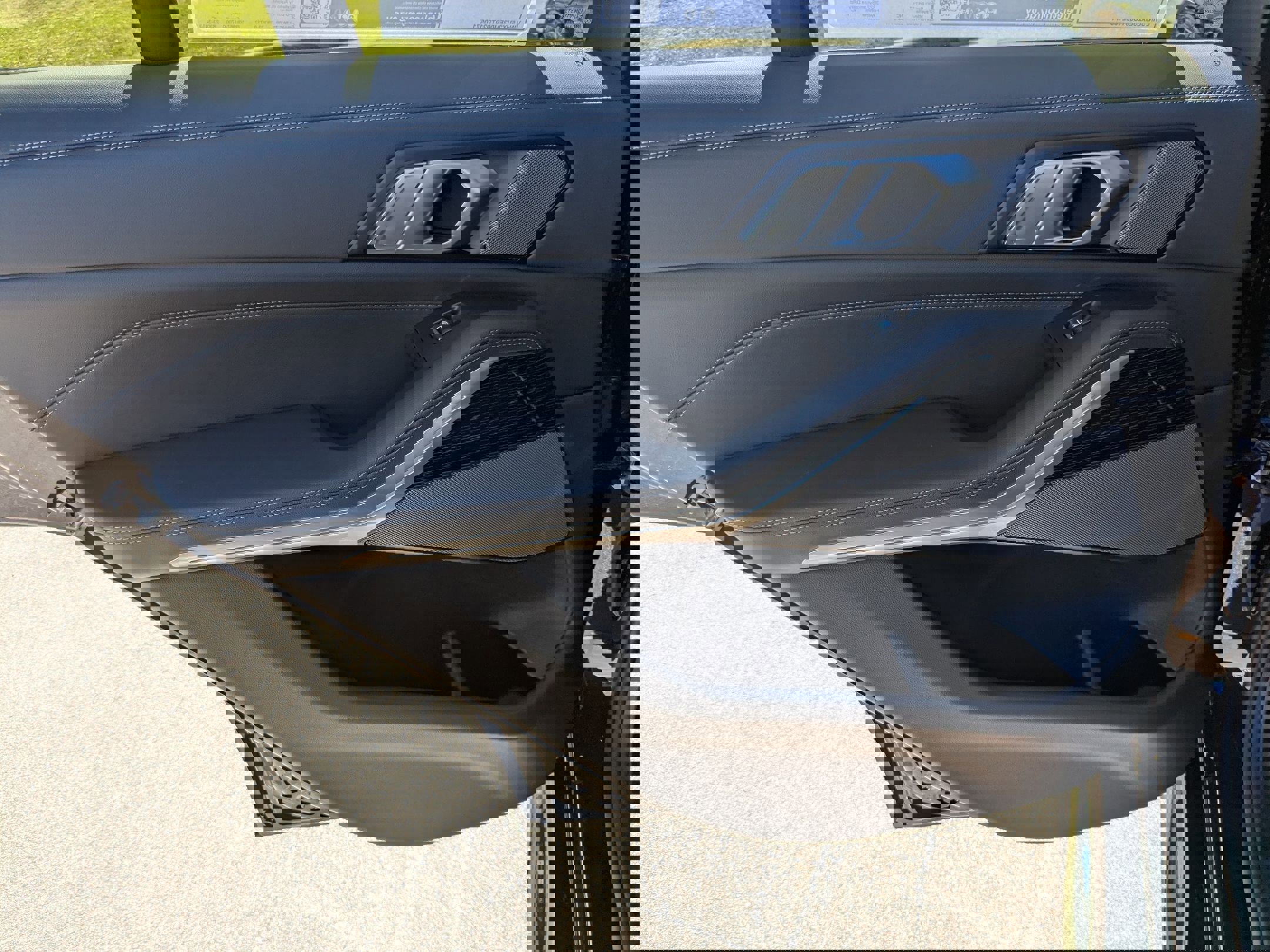 New 2026 BMW X5 xDrive40i w/ M Sport Package image 27