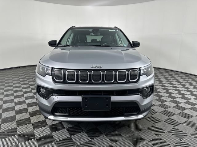 Used 2022 Jeep Compass Limited AWD/4WD image 23