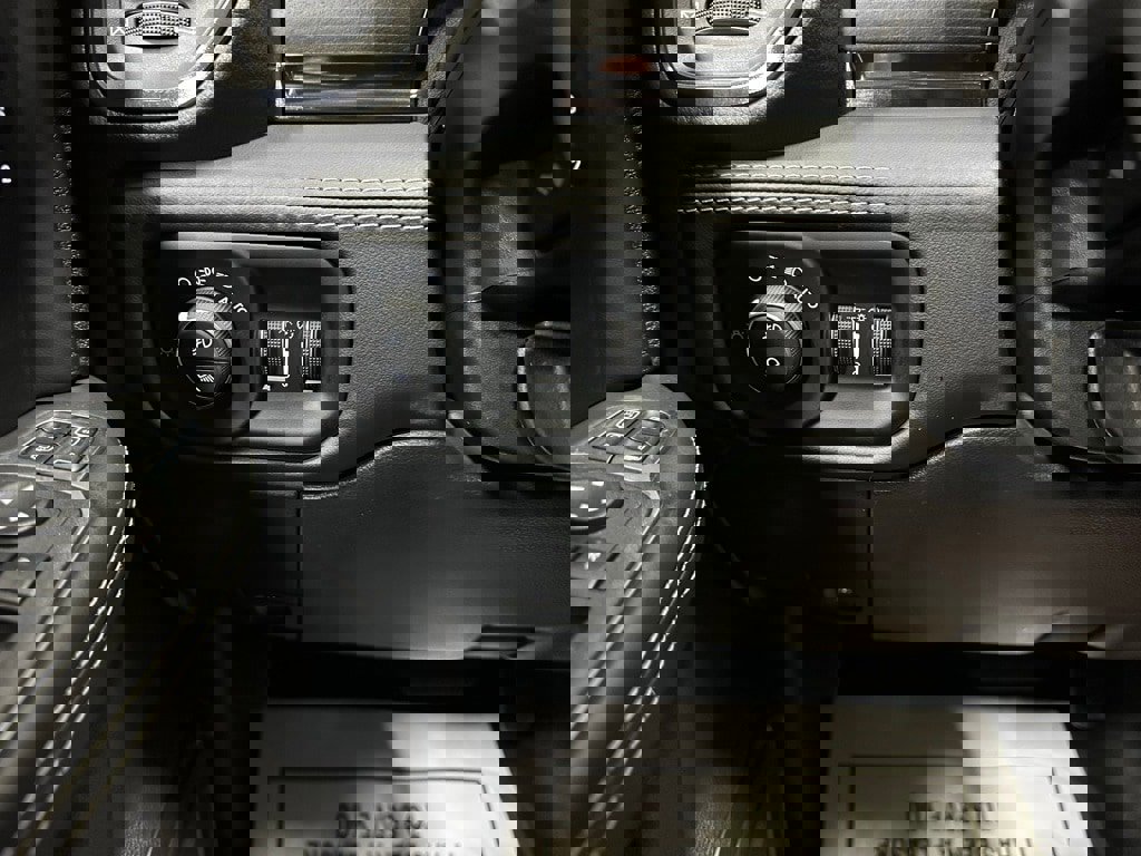 Used 2024 RAM 2500 Limited image 18