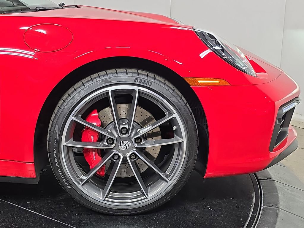 Used 2020 Porsche 911 Carrera S image 11