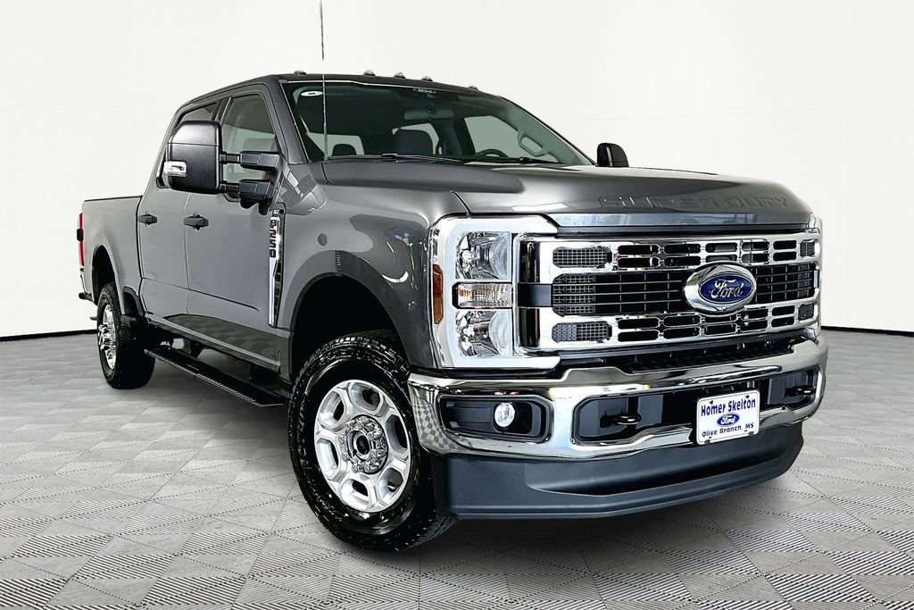 Used 2025 Ford F250 XLT w/ 360-Degree Camera Package
